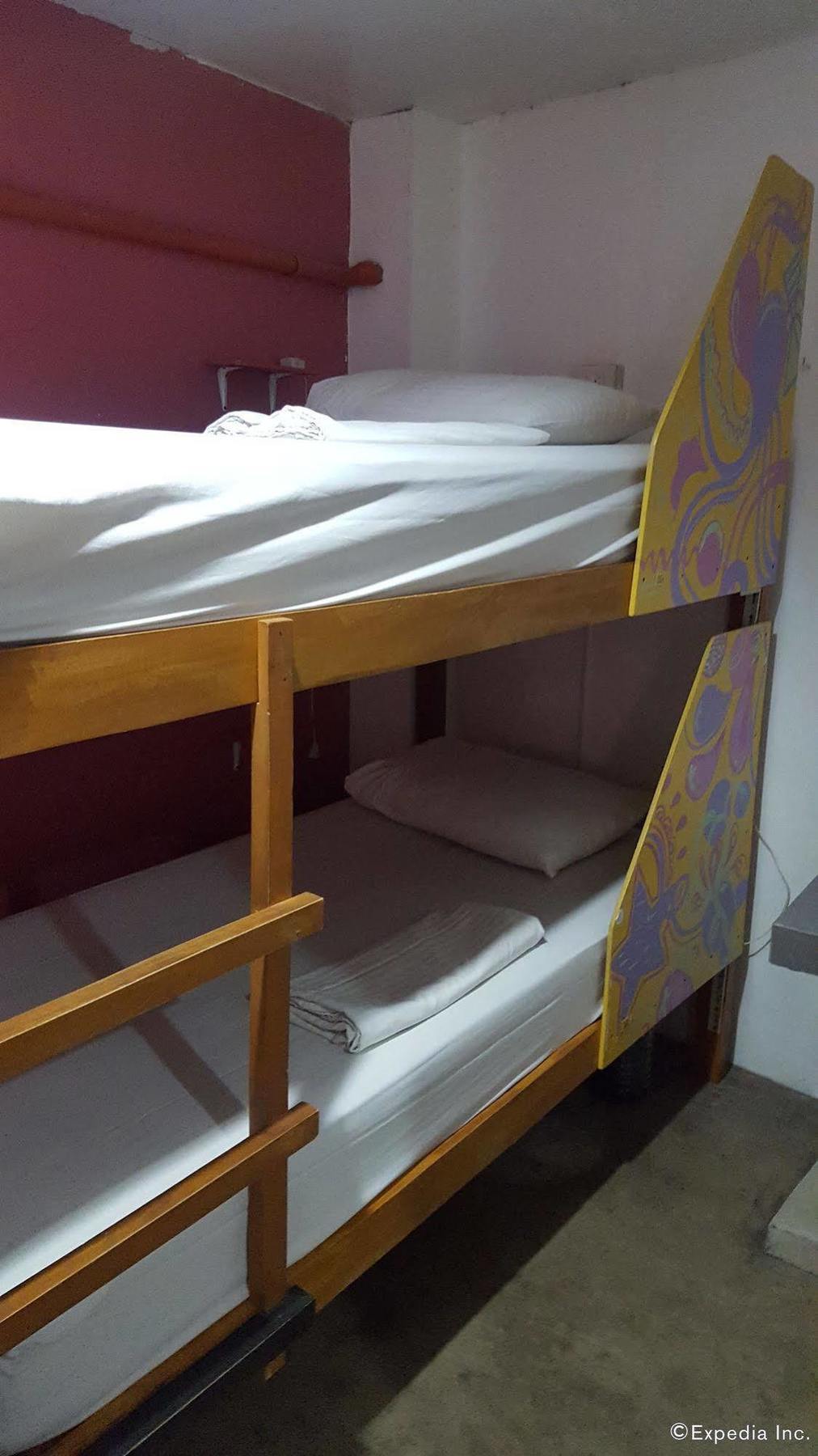 Mnl Boutique Hostel Makati City Kültér fotó