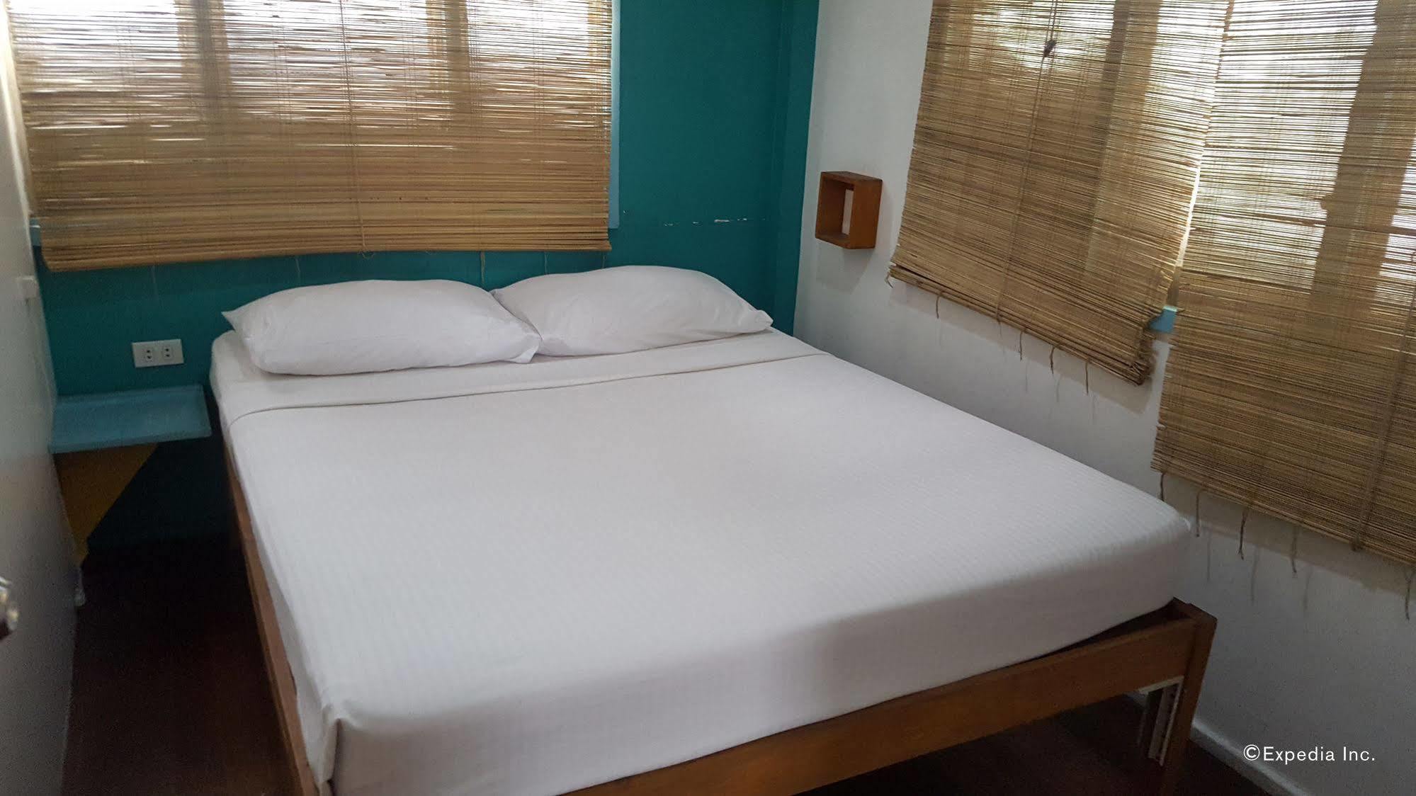 Mnl Boutique Hostel Makati City Kültér fotó