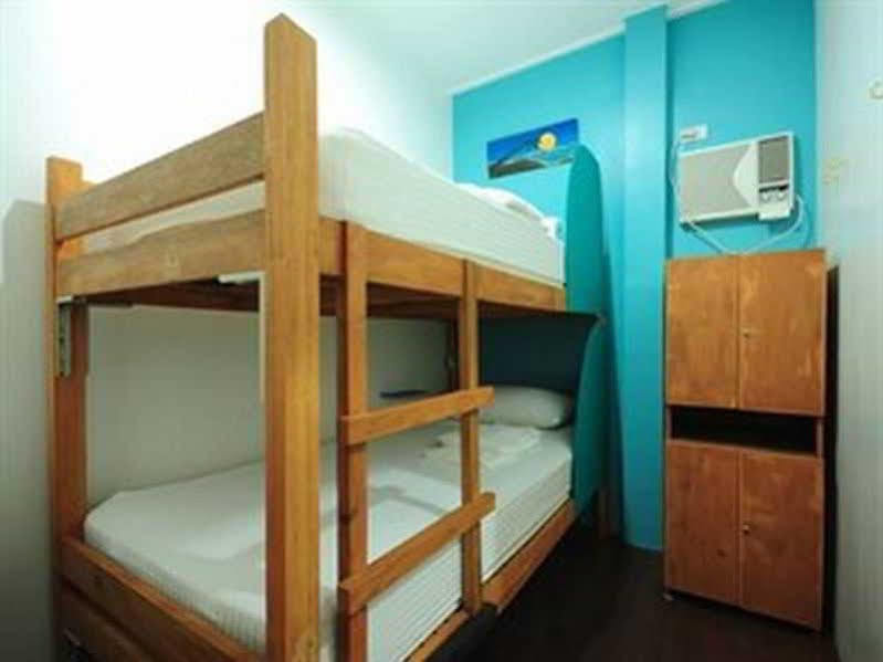 Mnl Boutique Hostel Makati City Kültér fotó