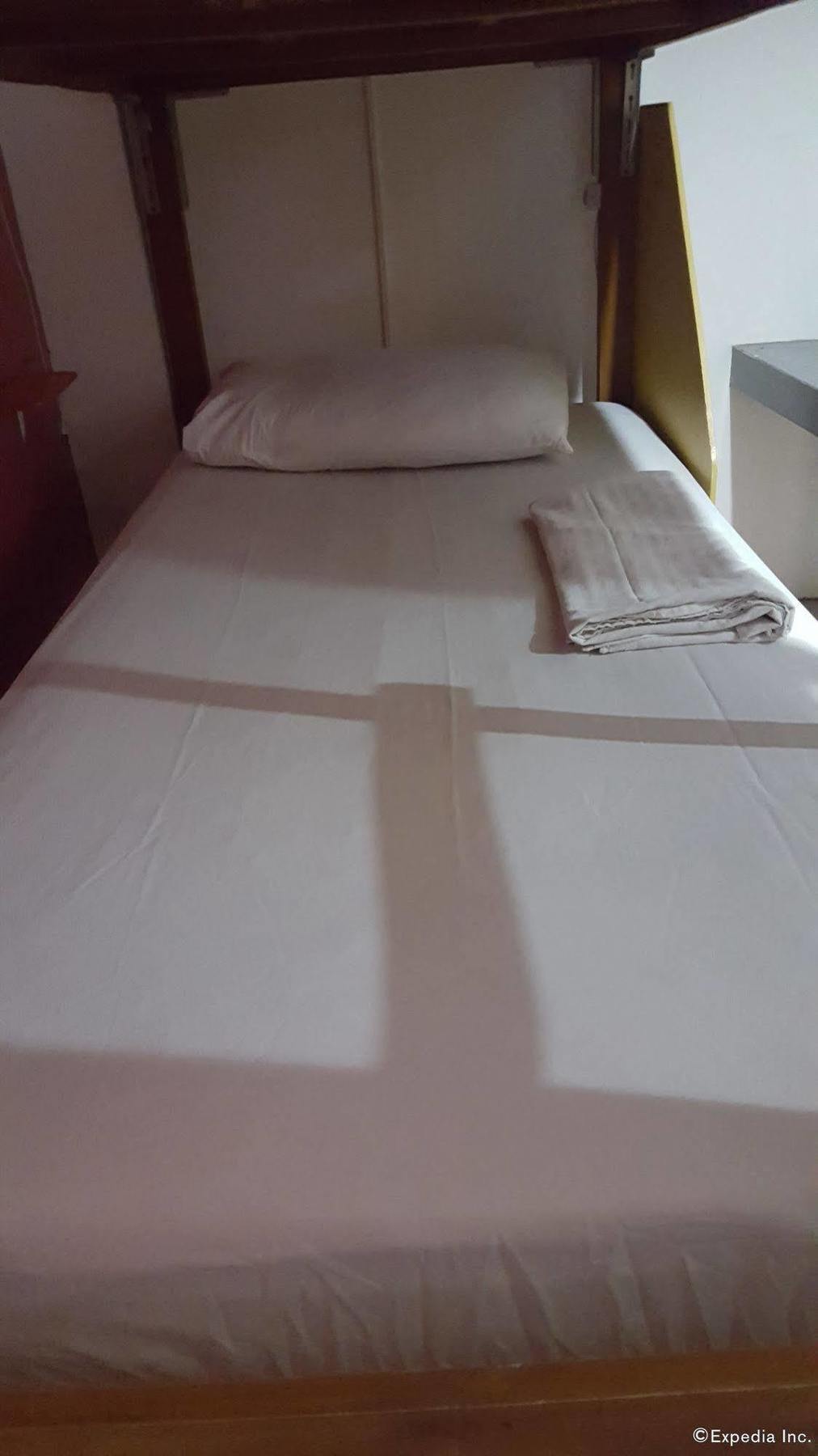 Mnl Boutique Hostel Makati City Kültér fotó